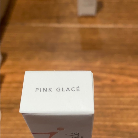 PureGloss. Lip Gloss. “Pink Glacé” - Picture 4 of 4